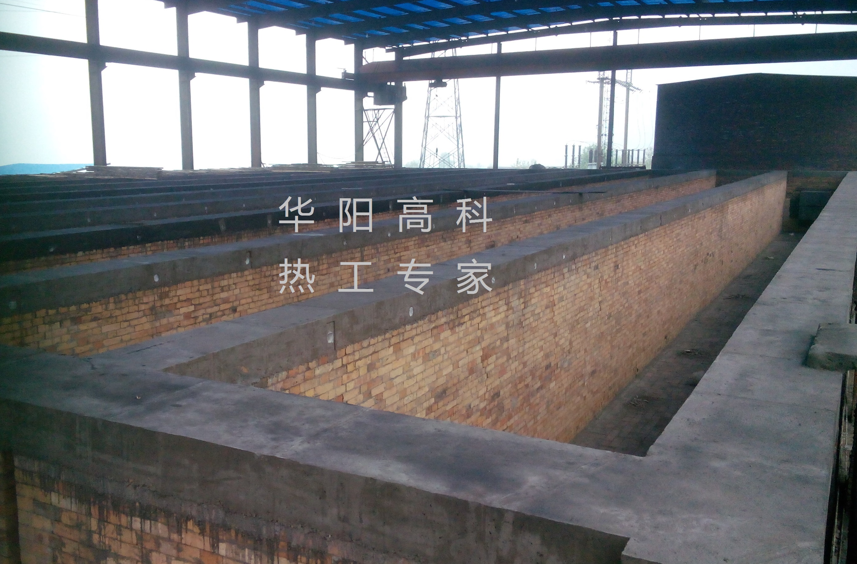 内串级石墨化炉顺利交付